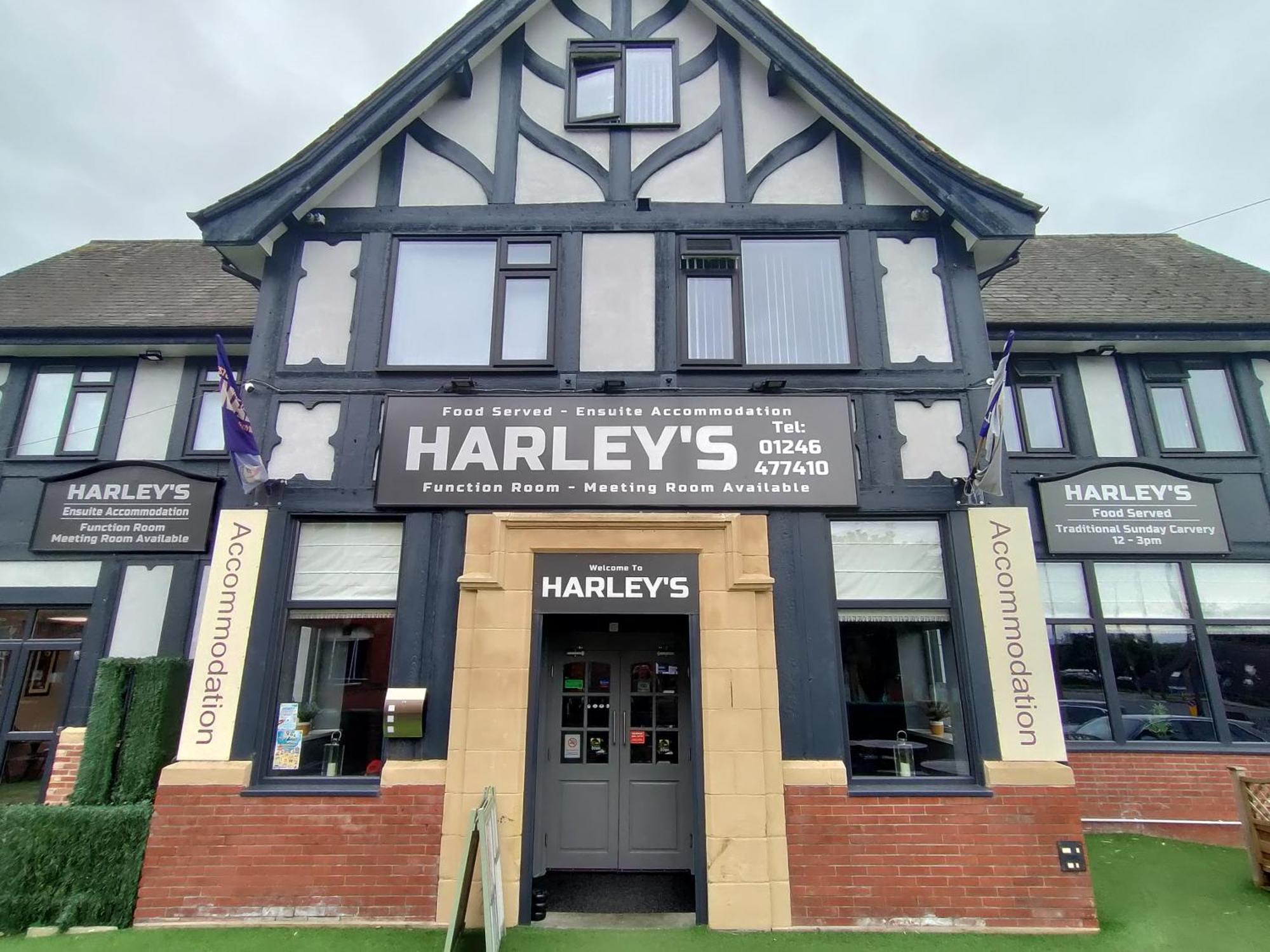 Harleys Inn Честърфилд Екстериор снимка